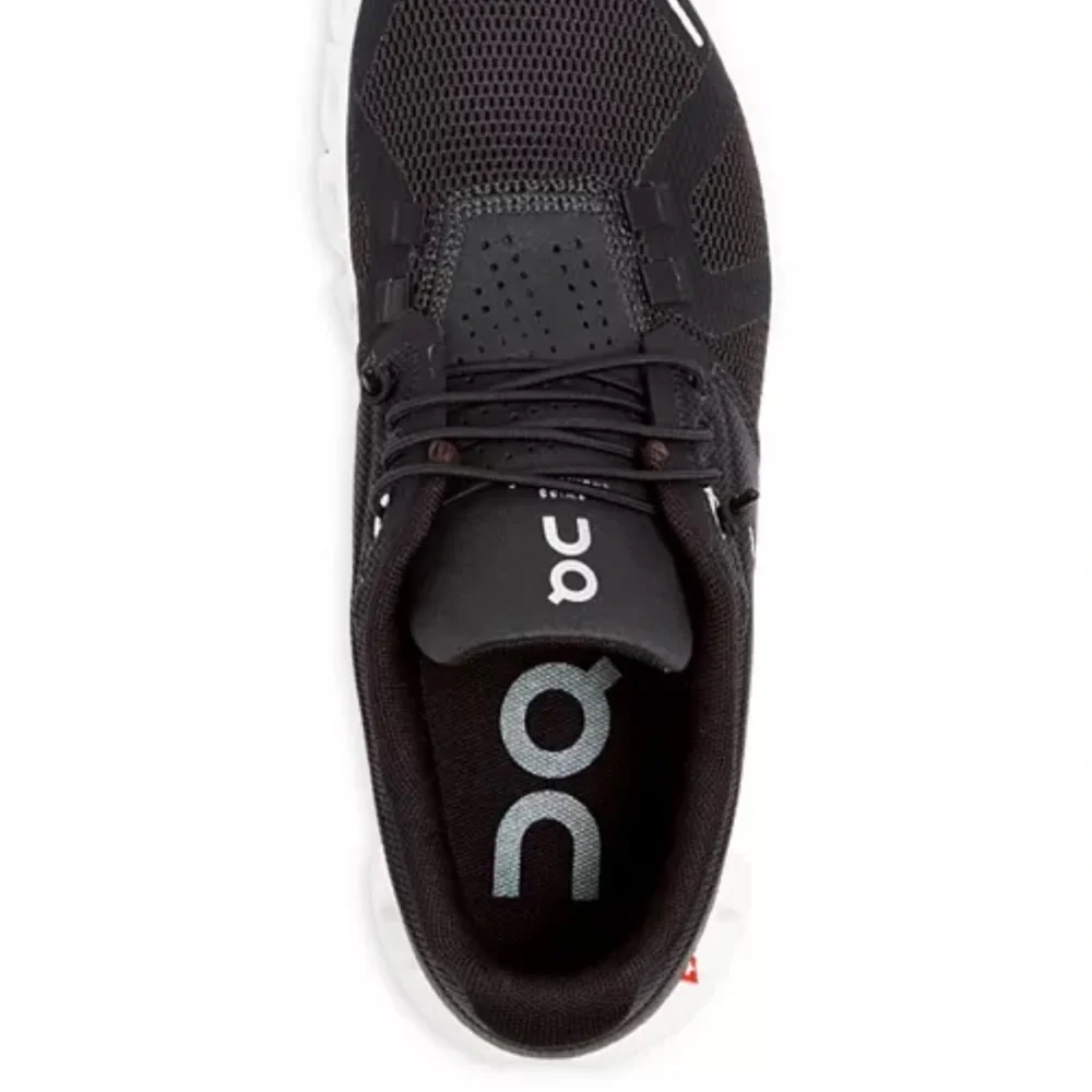 On Cloud 5 Women’s Sneakers in Black. Size 8.5. Excellent condition! - Picture 3 of 8